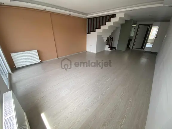 Kasaplar Mah. İzmir Yol Yakını Kiralık 2+1 Geniş Dubleks Daire 2