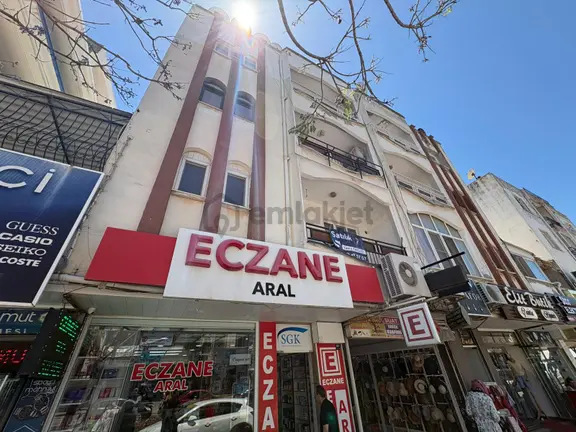 Didim Çarşı'da Tabela Değeri Yüksek 2+1 Daire 1