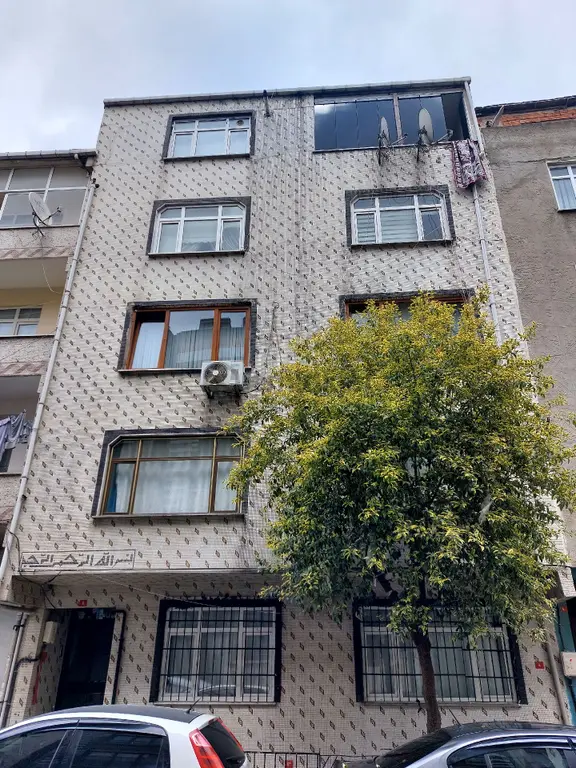 Gaziosmanpaşa Karadeniz Mahallesi De Satlık 5 Katlı Bina 1