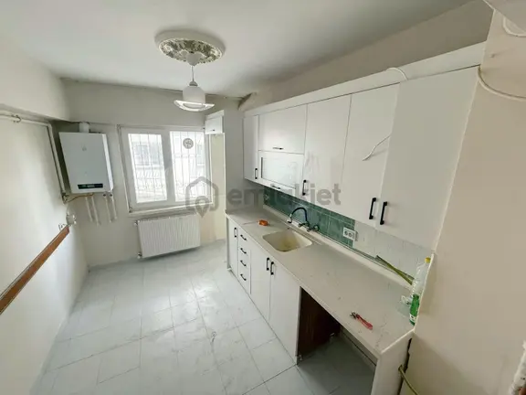 Kuşcagızda Kat Konumlu 3+1 Kot Açık Cepheli 2