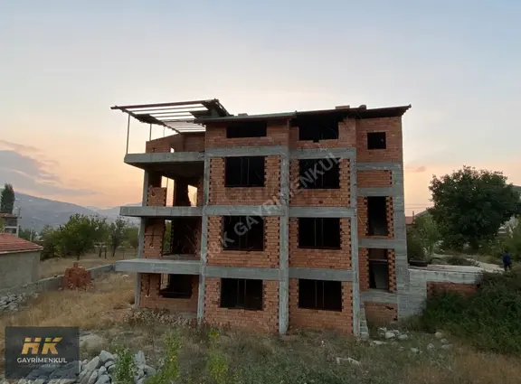 Isparta Sav'da Satılık Bina Ve Arsası (805m², 4 Kat İmar) 2