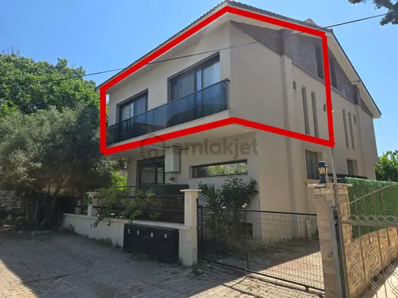 Güzelbahçe Maltepe'de Eşyalı Kiralık 2+1 Dubleks Daire 2