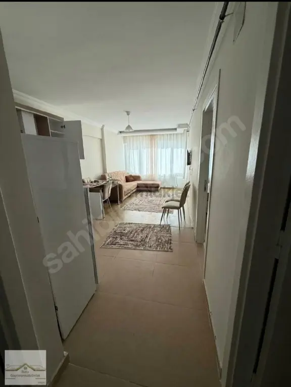 Kilis Merkez De Üniversite Yanında Eşyalı 2+1 Satılık Daire 2