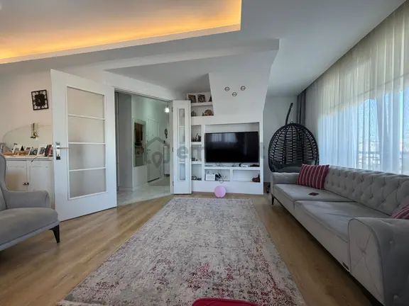 Çatalmeşe’de-mükemmel Konumda-köşe Binada 3+2 195 M2 Dubleks 2