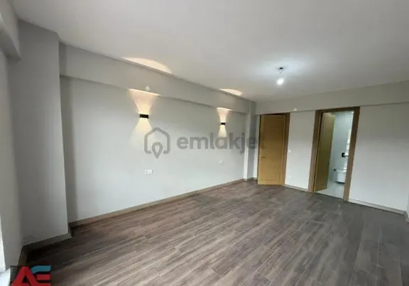 Bahçelievler’de 345 M² Arsa İçerisinde Sıfır Lüks Villa 1