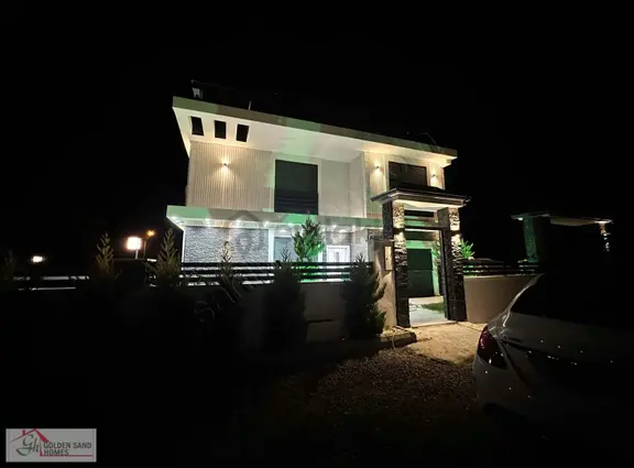 Eşyalı Efelerde Müstakil Otoparklhavuzlu Villa 2