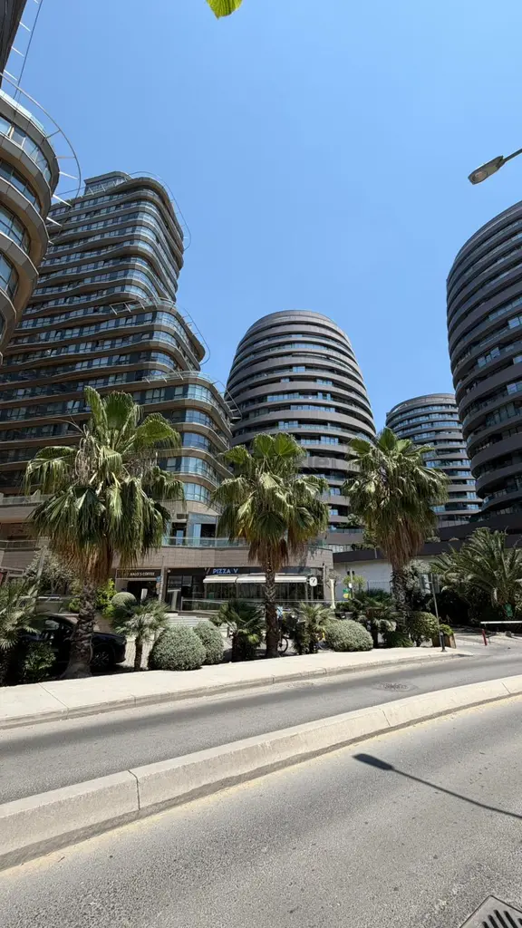 Nef 22 Ataköy E-5 Metro Yanı Prestijli Konum 1+1 Satılık Daire 2