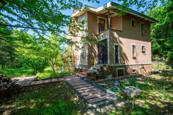 Şile Manşer De Doğa İçinde Satılık Ek İmarlı Villa 2