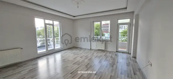 Develi Çarşı Merkezinde Kiralık 3+1 Daire 1