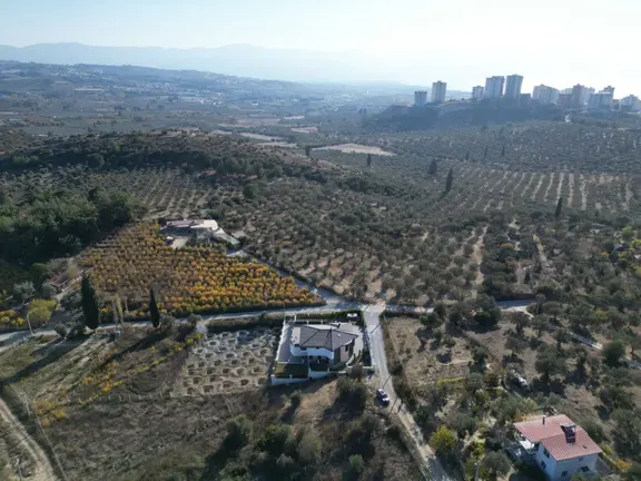 Kuşdasında Malikane İmarlı Arsa 2
