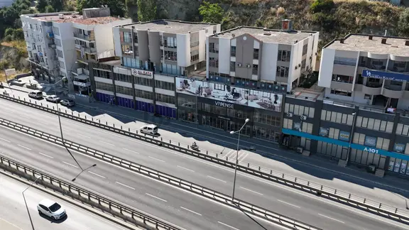 Tıcaret Odası Yakını Ersoy Iş Merkezınde 140 M2 Kıralık Ofıs 2