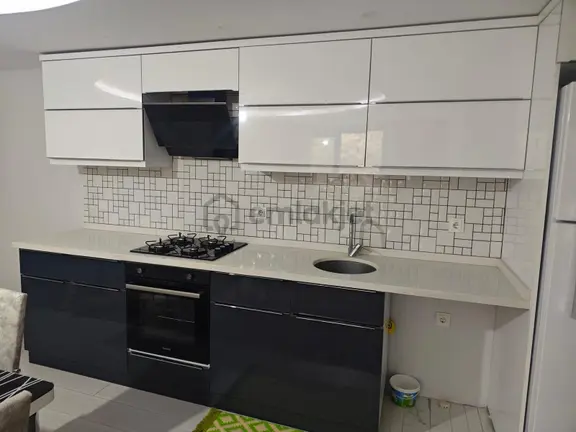 Dikili Ümmetoğlu Emlak'tan 2+1 90 M2 Full Eşyalı Daire 1