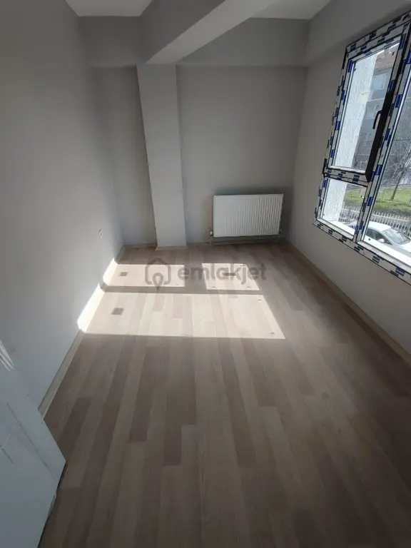 Dörtyol Tarafında 1+1 Ofis Apartımız 2
