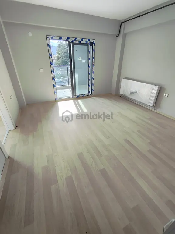 Dörtyol Tarafında 1+1 Ofis Apartımız 1
