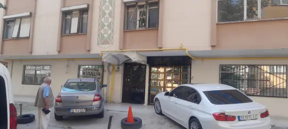 Şehrin Merkezinde Son Kat Manzaralı Balkonlu Asansörlü Satılık Daire 1