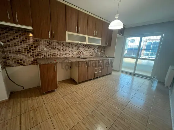 🏡barbaros Mahallesi 🏡 Satılık Daire ✅3+1 140m2 M2 3 Katlının 3 Katı ❇️full Özelikli Balkonlu 1