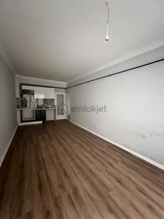 Kaçmaz'dan Sıfır Muhteşem Bahçe Teraslı Otoparklı 2+1 1