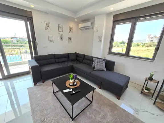 İdamax Suites ' Ten Side Evrensekide Havuzlu Kiralık Lüks Daire 2