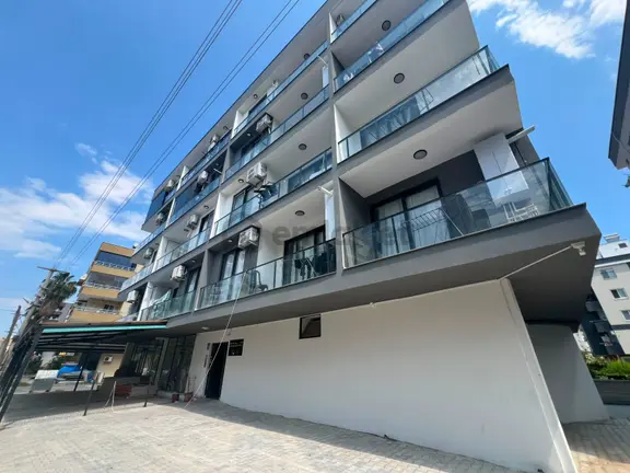 King'den Erdemli Aşağı Alata'da Kiralık Eşyalı Sıfır 1+1 Daire 1