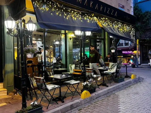 Devren Satılık Cafe&restoran 1
