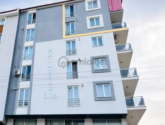 Merkezi Konumda Fırsat 1+1 Satılık Fırsat Fırsat Apart!!! 1