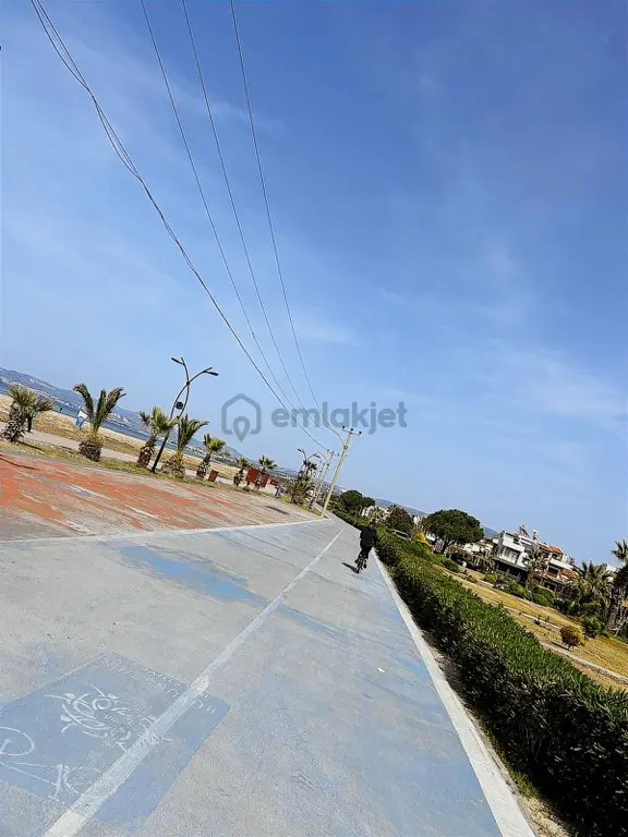 Kuşadası Güzelçamlıda Havuzlu 4+1 Villa Satılık 2
