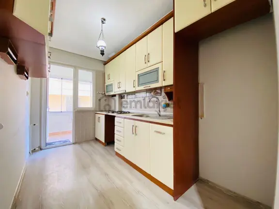 ꧁ay Emlaktan꧂akçay Merkezde Muhteşem Konumlu Arakat Ön Cephe Denize Yakın Satılık 2+1 Daire 2