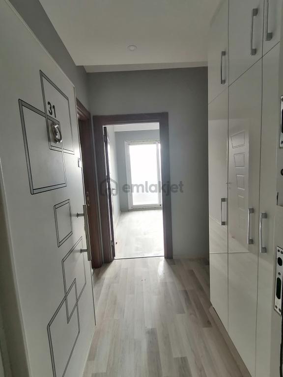 Krediye Uygun Stadyum Yanı Erhan Tokuş Okulu Karşısı Havuzlu 2+1 2