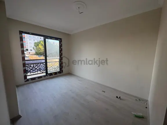 Yeni Mahallede 2+1 Ara Kat Kapalı Mutfak Sıfır Daire 1
