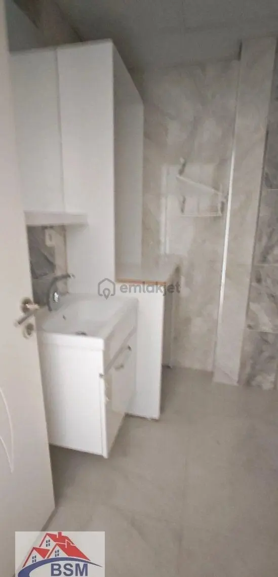 Bsm'den Pelitlibağ Pazarı Dibinde Kiralık 3+1 2
