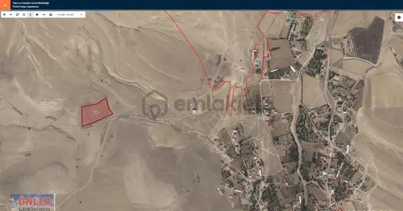 Tokiye 3 Km Mesafede Asfalta Sıfır Tek Tapulu 8900 Metre 2