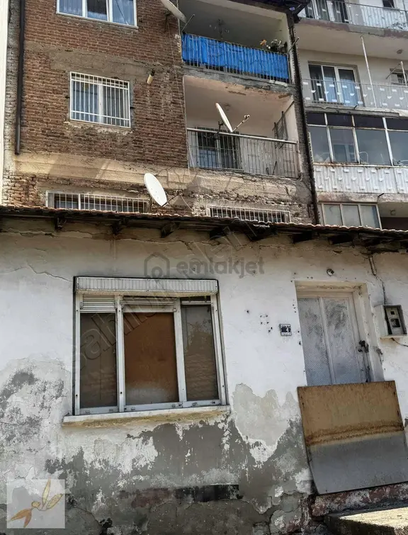 Özsoy Emlak Edirne'den Eski İstanbul Caddesinde İşyeri Ve Daire 2