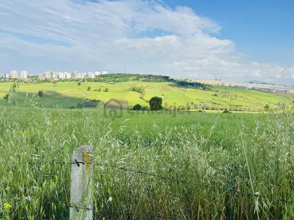 Kamalı'da Konut İmarlı Deniz Manzaraları 62 Metre² Hisse 2