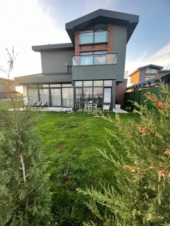Sahibinden Site İçerisinde Sıfır Lüks Villa 2
