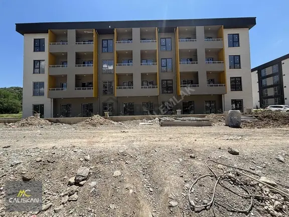 Devlet Hastanesi,emniyet Müdürlüğü Yakını Satılık 2+0 1