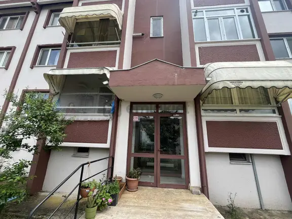 Öğretmen'den Demetevlerde Satılık 2+1 2