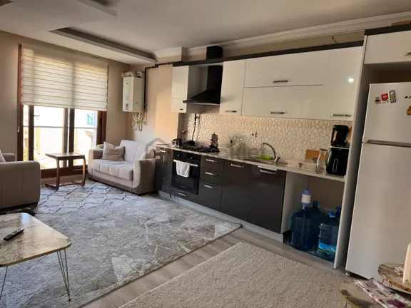 Bal Gayrimenkulden Kasımpaşada Merkezi Konumda 1+1 Daire 1