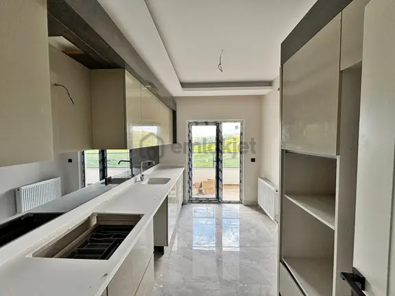 Irmak Emlak-atayurt Mahallesi 2 Bloklu Sitede Satılık 2+1 Daire 1