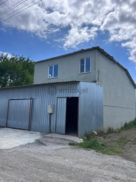 Anayol Üzerinde Sanayi Bölgesinde Satılık 750 M2 Dükkan 1