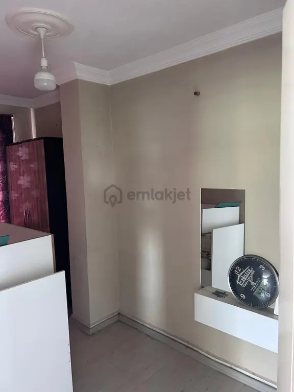 Anayol Üzerinde Sanayi Bölgesinde Satılık 750 M2 Dükkan 2