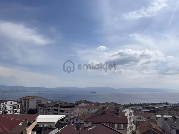 Darıca'nın En Seçkin Noktasında Deniz Manzaralı Lüks Dubleks 2