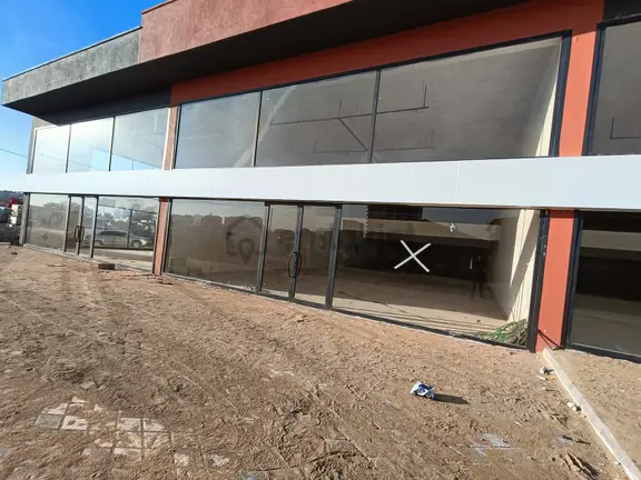 Etlik Caddesine Yüz Metre Mesafede 300 M2 Satılık Dükkan 2