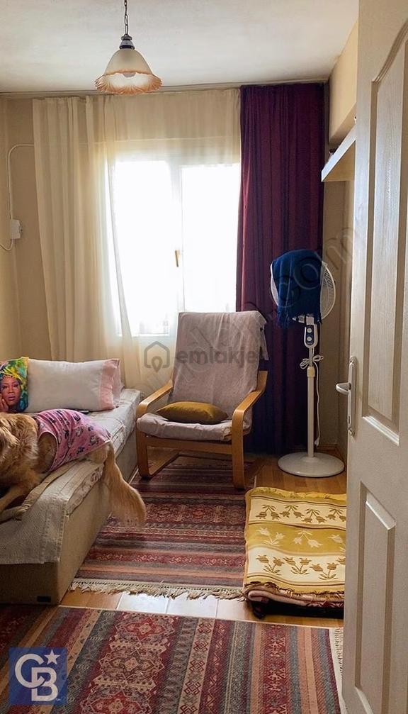 İzmir Çiğilide Satılık 3+1 Fırsat Daire 2