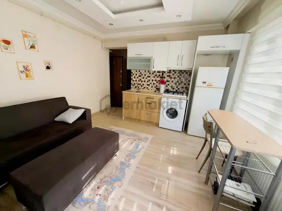 Edirne Atatürk Mahalesi Aranan Bölgede Satılık Eşyalı 1+1 2