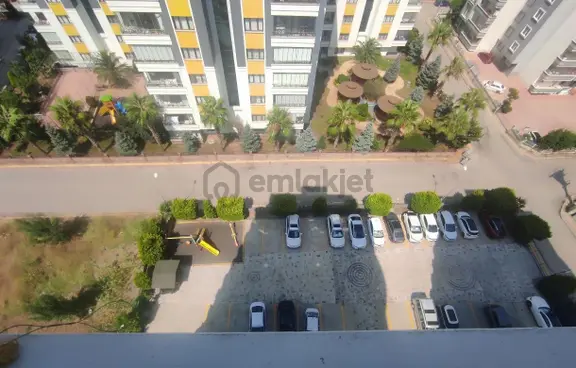 Atakum Cağaloğlu'nda Ulaşıma Yakın Geniş Kiralık 3+1 Daire 2