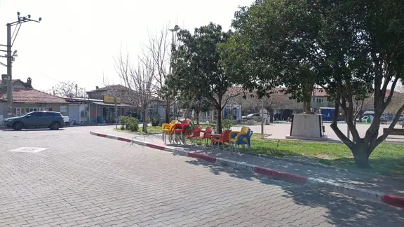 Göçbeyli'nin Tam Merkezinde Müstakil Ev 2