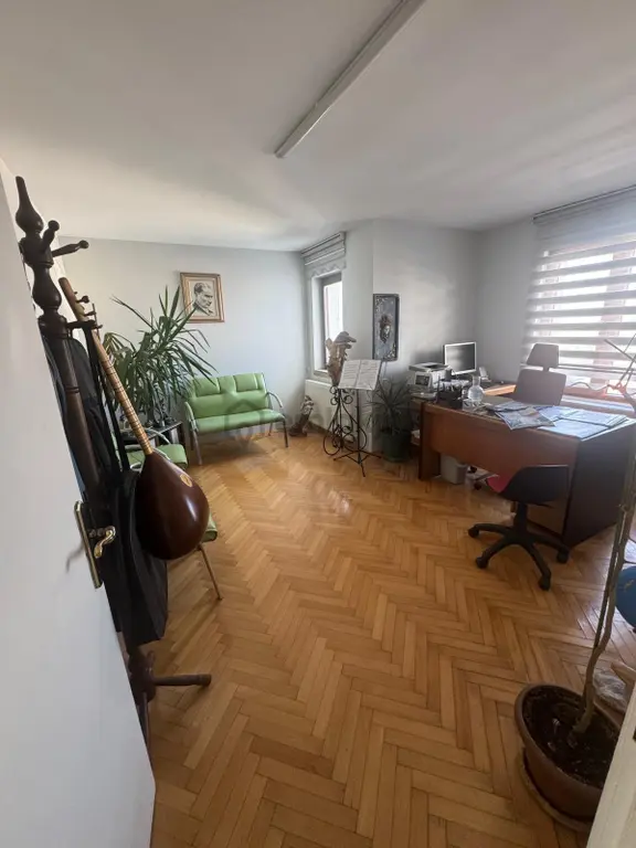 Labirent İş Merkezi'nde 3+1 146 M2 Full Yapılı Ofis 2