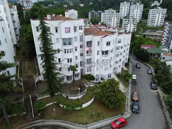 Trabzon'da Satılık 4+1 Daire 2