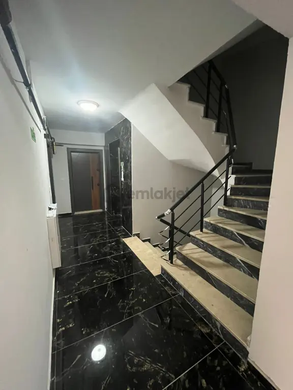 Çekirge'de Prestijli Konumda Geniş Ve Ferah Dubleks 4+1 Satılık Daire! 2