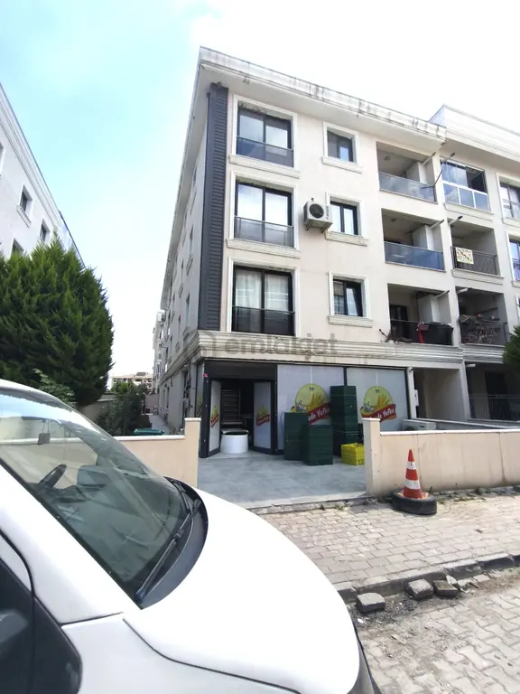 Pazaryeri Ve Okula Yakın, Merkezi Konumda Geniş 1+1 Daire 2